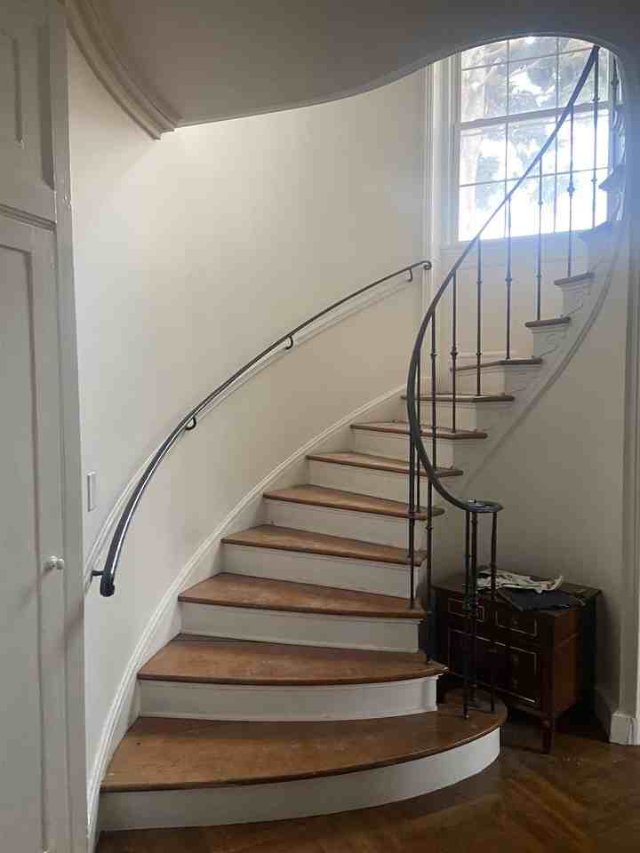 725 Elizabeth Ave #1 - Photo 4 of 9