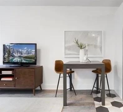 278 Magnolia Ave #8 - Photo 3 of 9