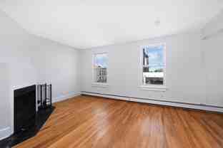 201 Washington St #302 - Photo 1 of 1