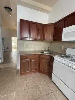 2605 New York Ave #1 - Photo 3 of 24