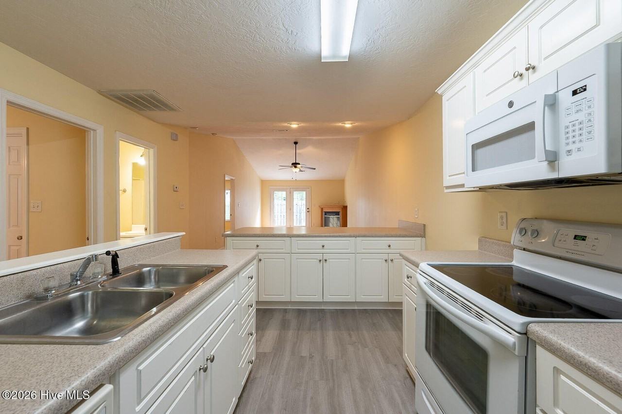 5098 Wheeler Lake Rd - Photo 4 of 17