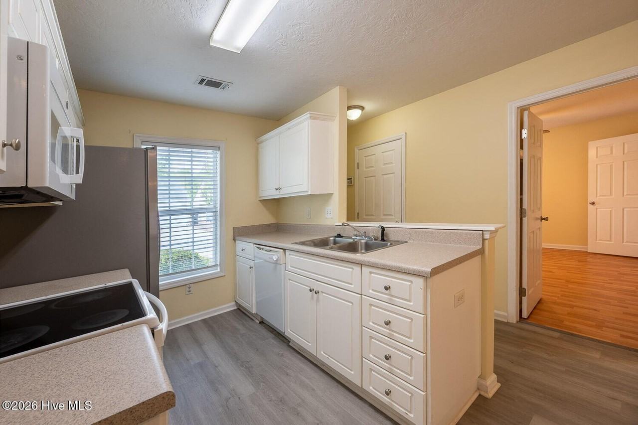 5098 Wheeler Lake Rd - Photo 5 of 17