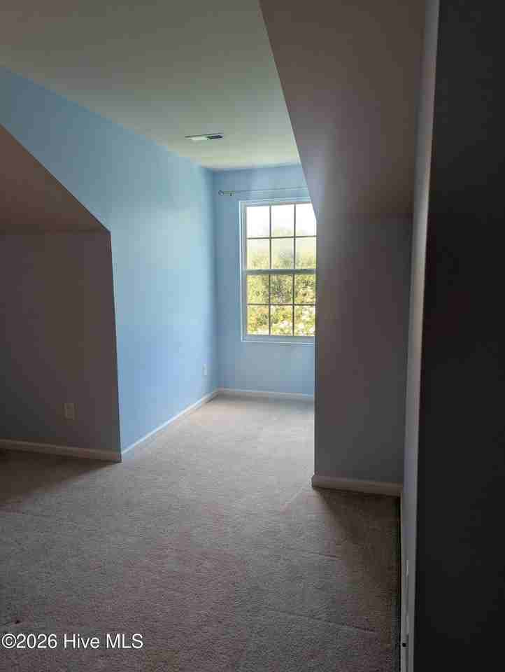 1711 Grace Point Rd - Photo 6 of 23