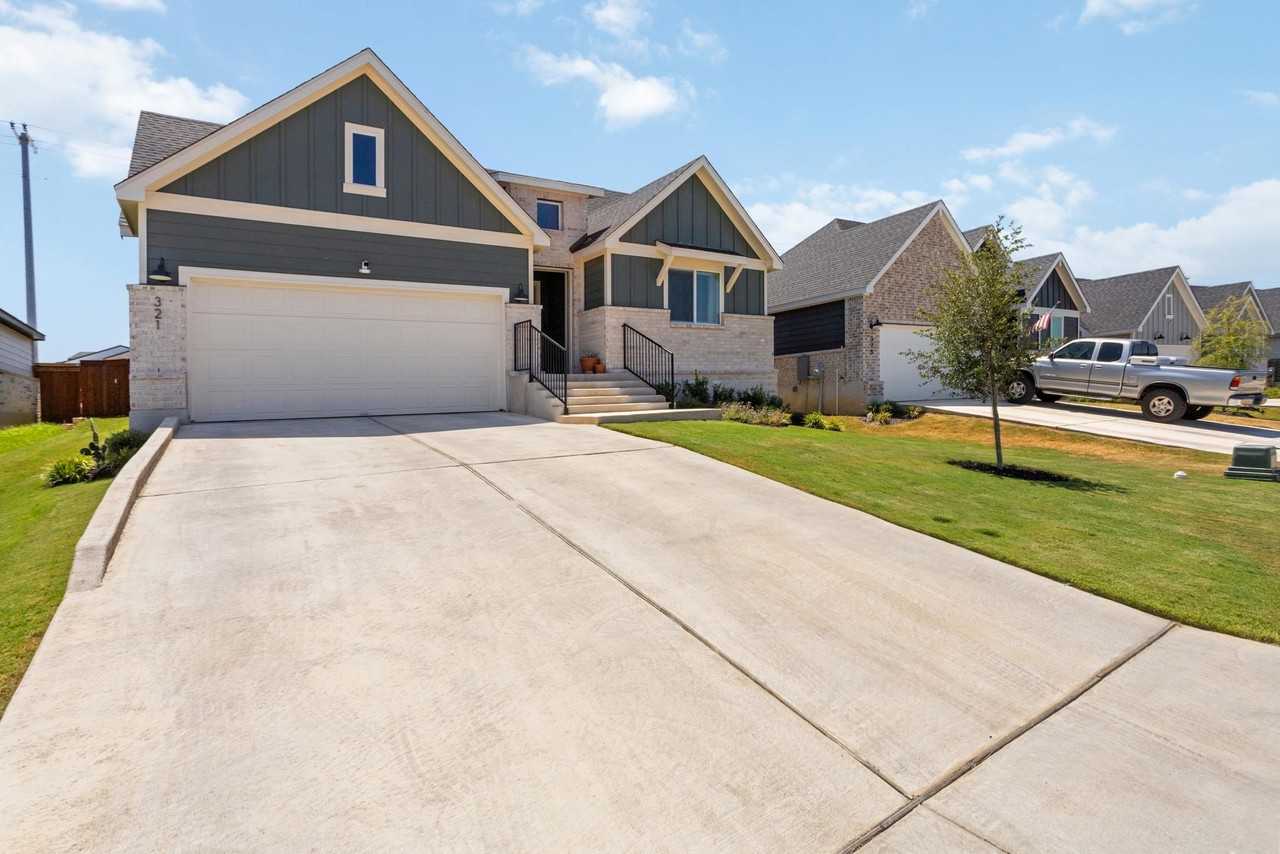 321 Lone Cedar Rd - Photo 2 of 36