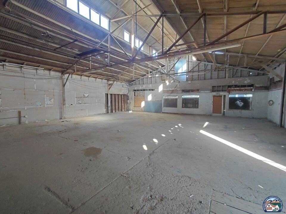 141 N 5th St - Photo 4 of 8