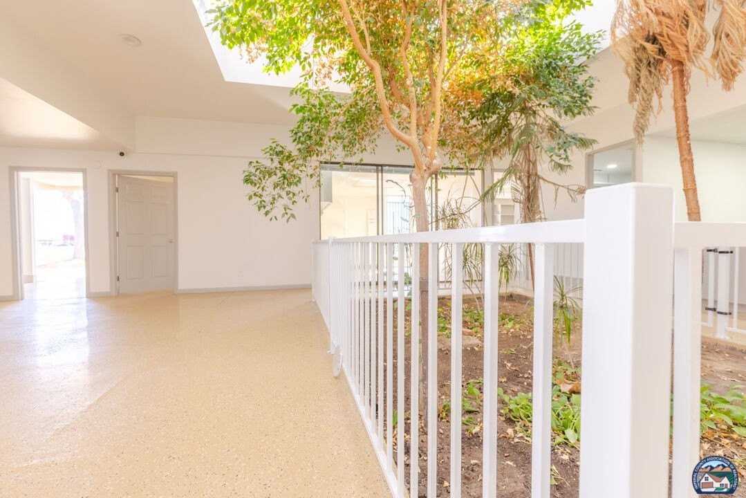 4275 Ca 86 - Photo 7 of 37