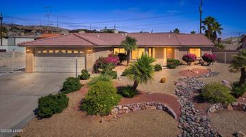 featured image of 3048 Mirage Dr