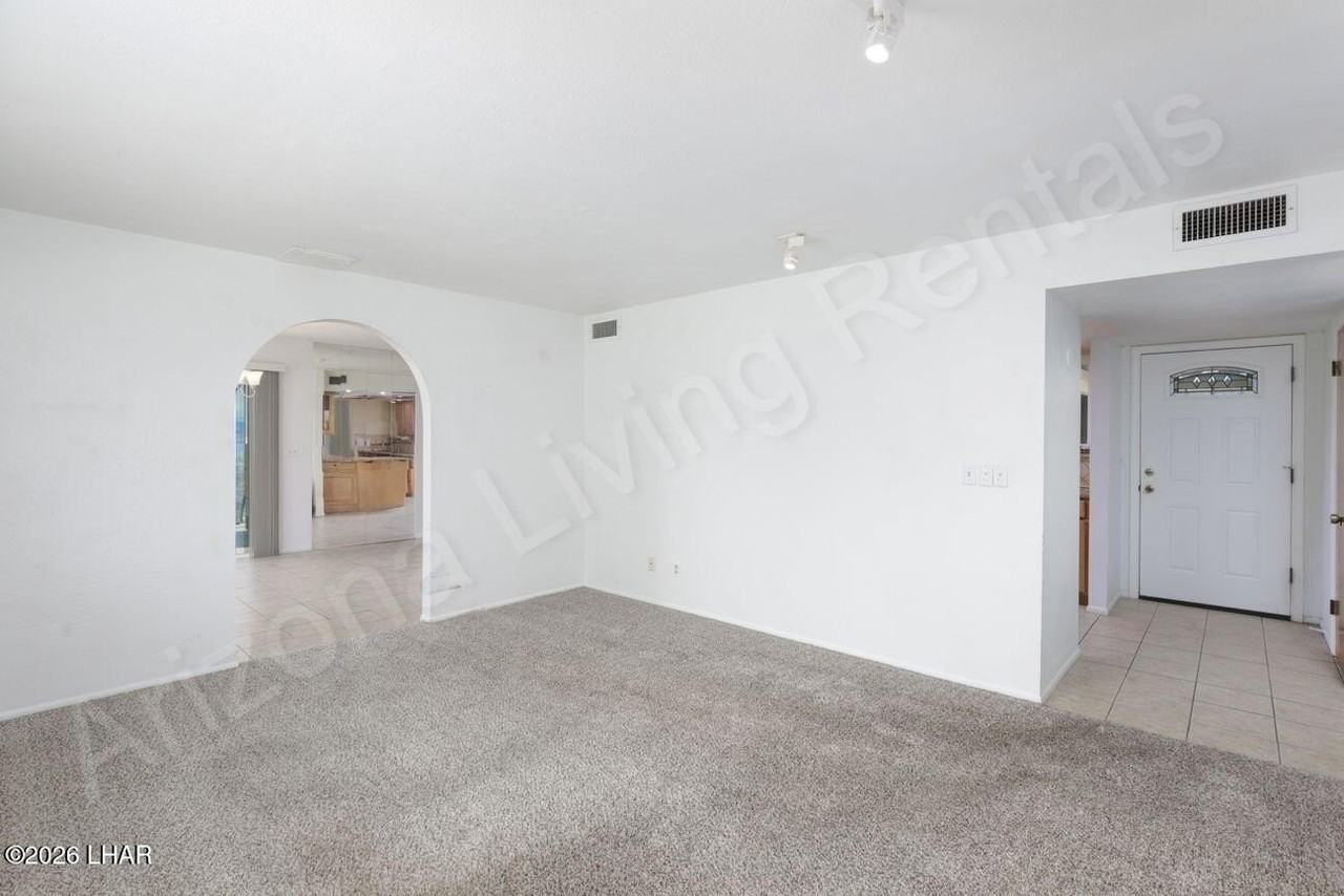 1265 Bombay Cir - Photo 4 of 25