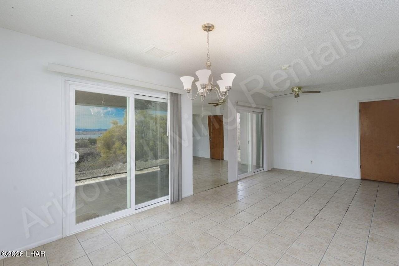 1265 Bombay Cir - Photo 5 of 25
