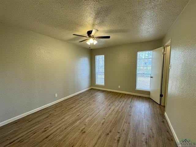 3502A Gene Dr - Photo 3 of 10