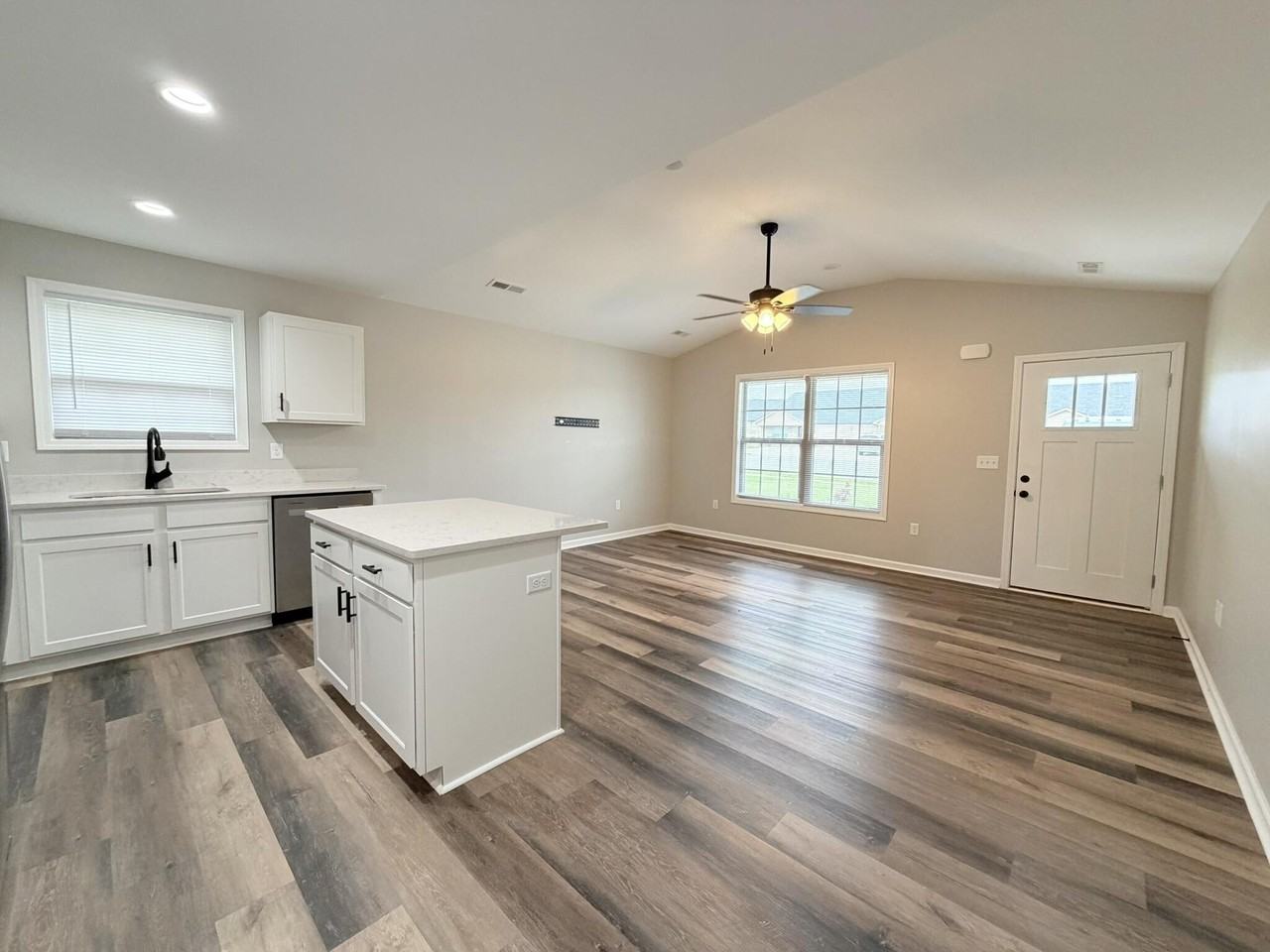 7026 Caravan Dr - Photo 6 of 17