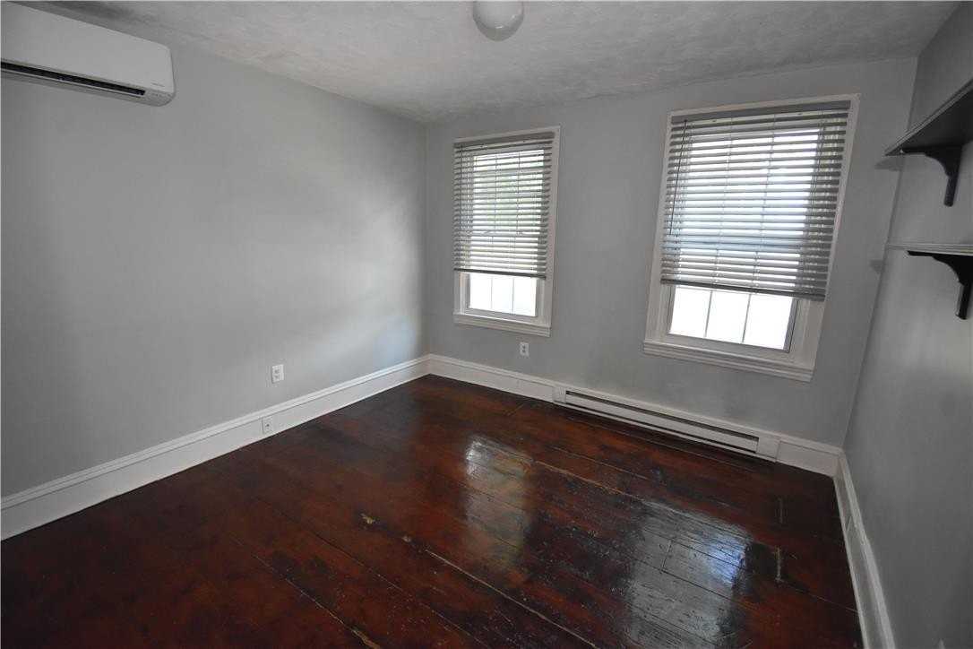 41 S 6th St - Photo 3 of 11