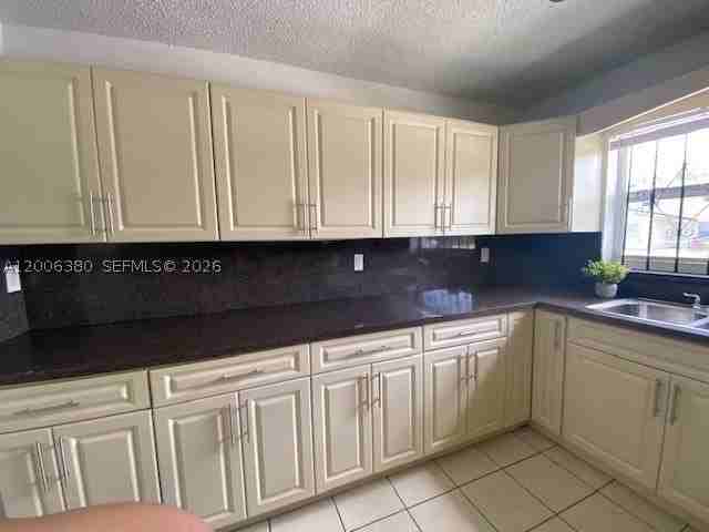 3929 Nw 207th Street Rd - Photo 4 of 20