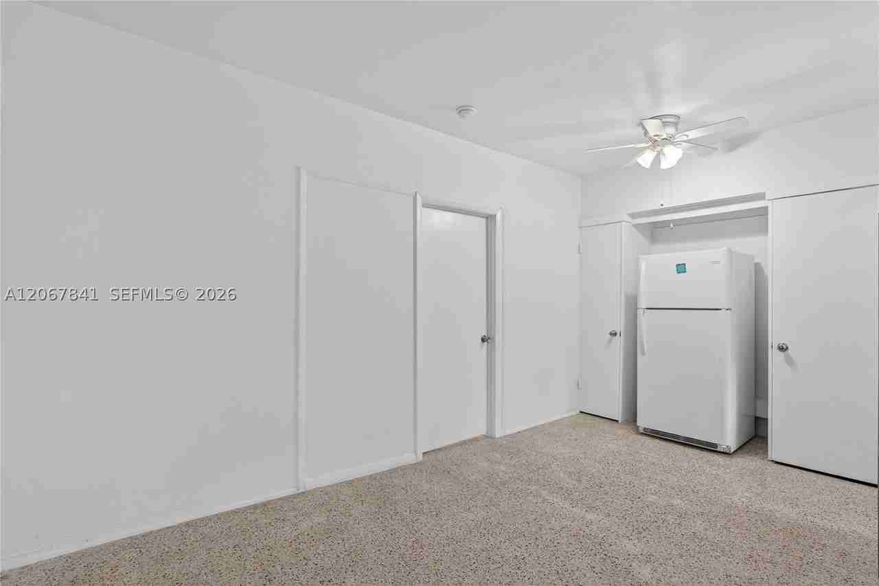 140 Sw 30th Ct #134 - Photo 5 of 17