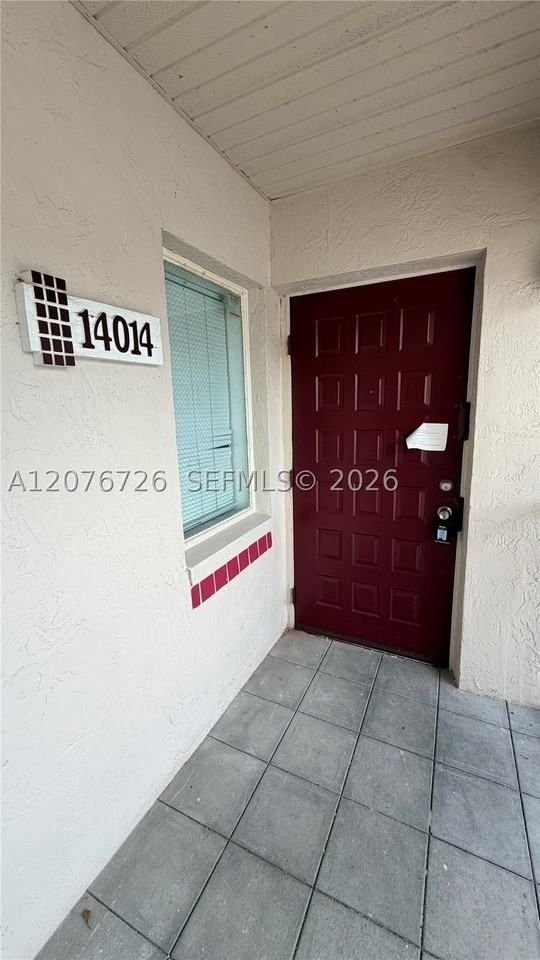 14014 Sw 93rd Ln #14014 - Photo 2 of 21