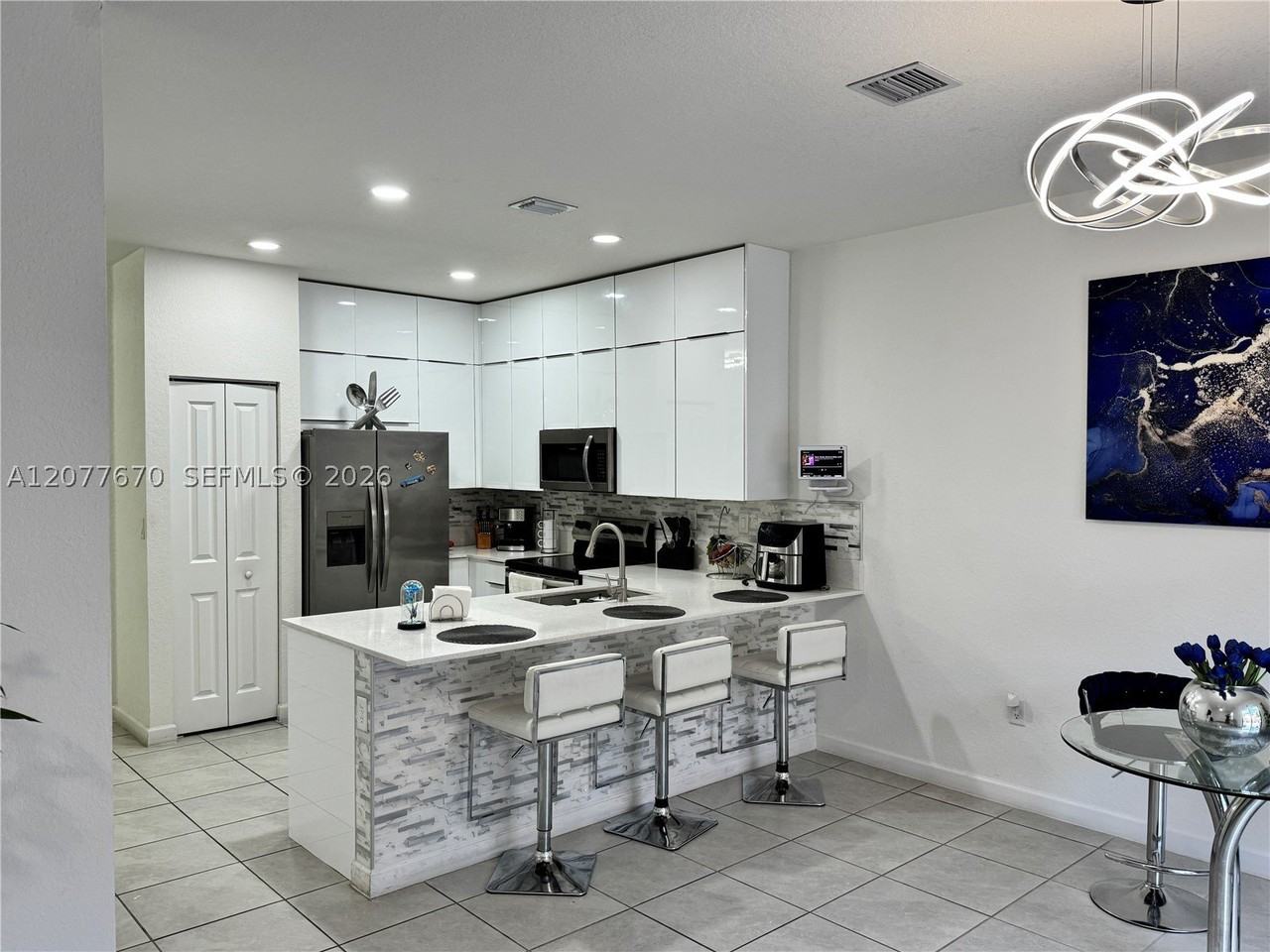 23461 Sw 129th Pl - Photo 4 of 19