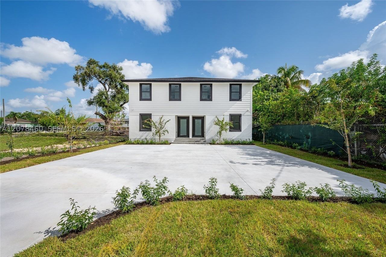 528 Nw 13th St