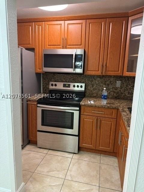 8009 W 6th Ave #B - Photo 3 of 9