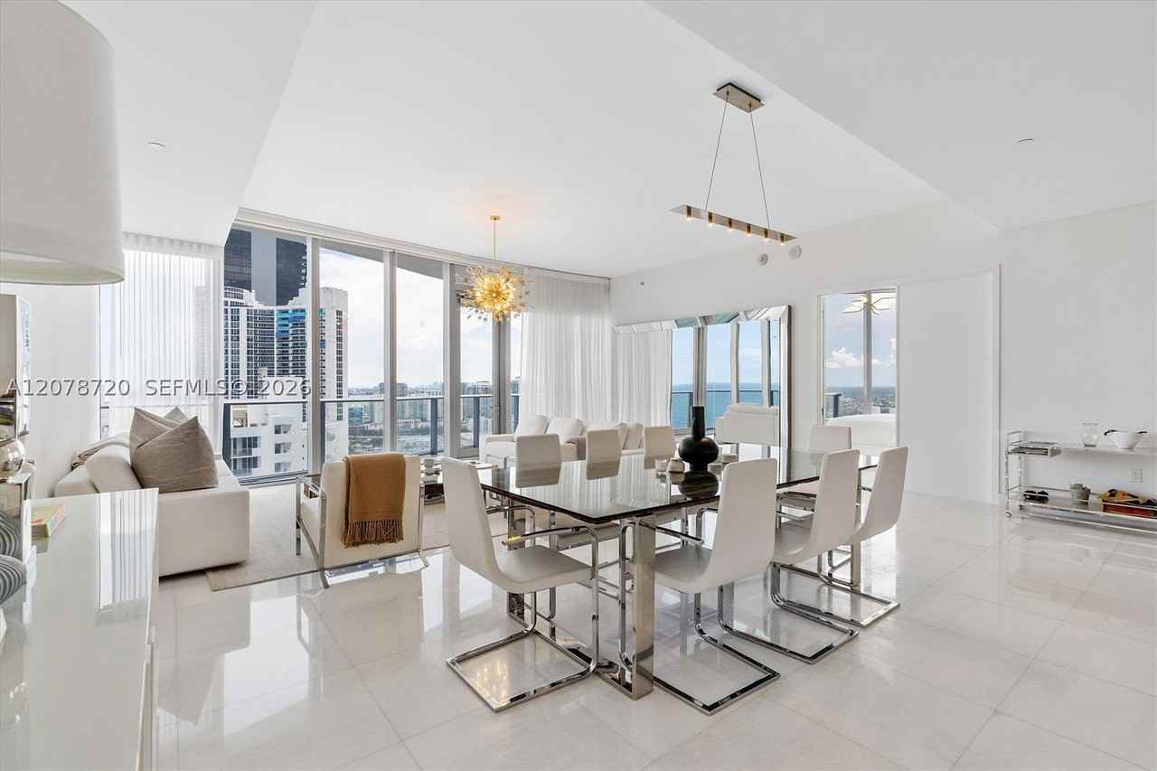 17475 Collins Ave #2203 - Photo 5 of 50