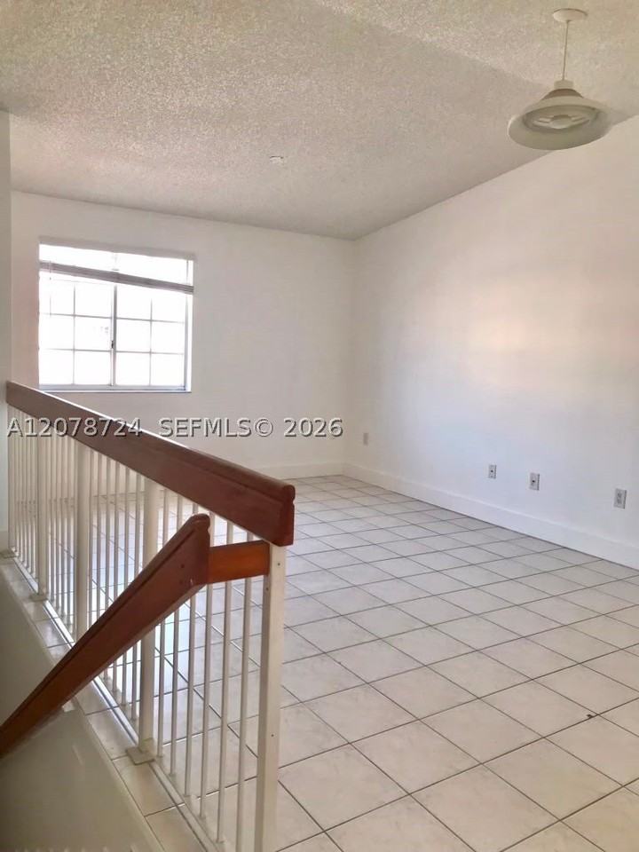 3264 W 70th St #201 - Photo 3 of 11