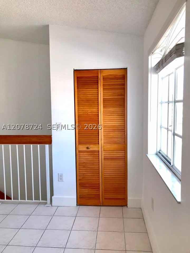 3264 W 70th St #201 - Photo 5 of 11