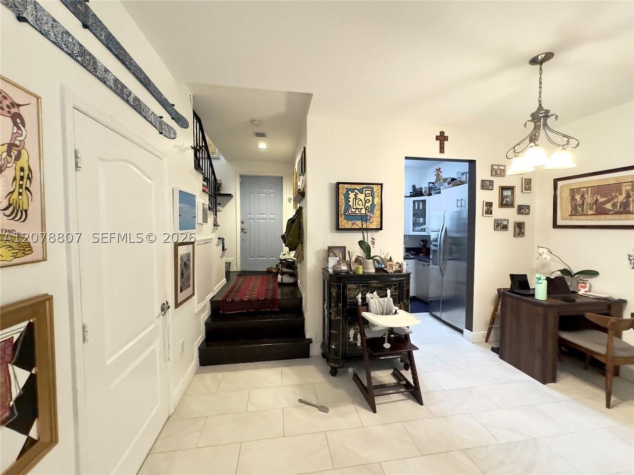 3047 Center St #7 - Photo 5 of 18