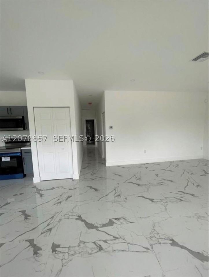 26515 Sw 139th Ave #A - Photo 3 of 14