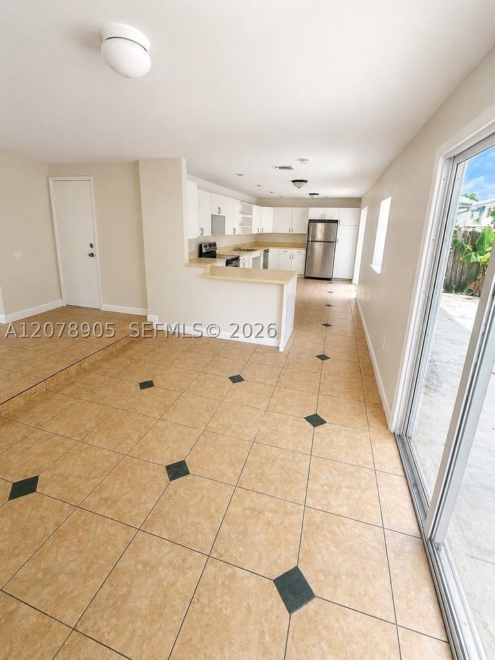 11981 Sw 271st Ter - Photo 6 of 22