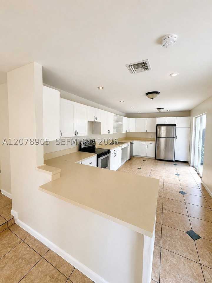 11981 Sw 271st Ter - Photo 7 of 22