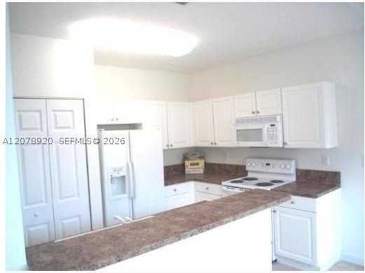 1480 Ne 33rd Ave #108 - Photo 3 of 7