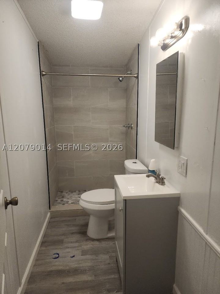 11908 Cove Pl #A - Photo 7 of 8