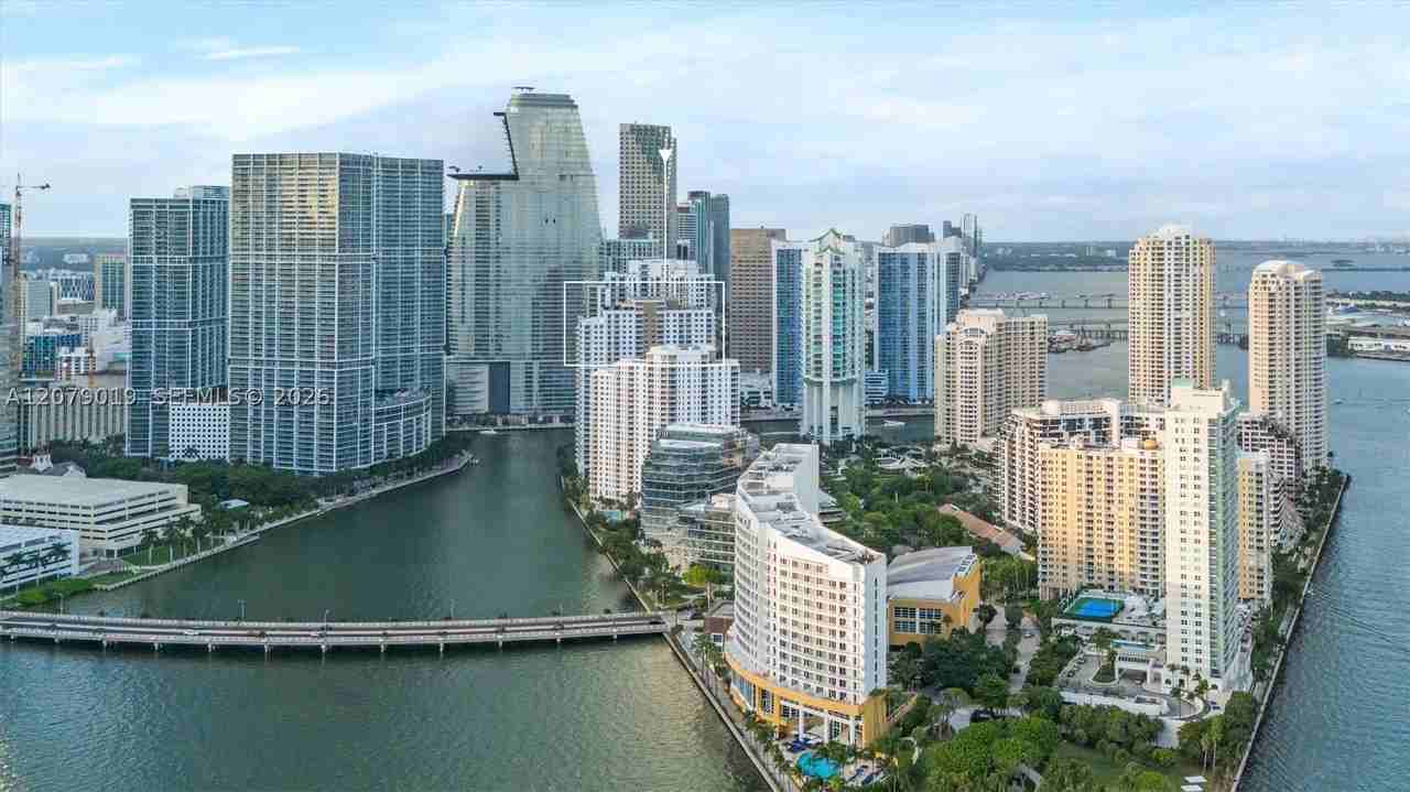 801 Brickell Key Blvd #1204 - Photo 2 of 29