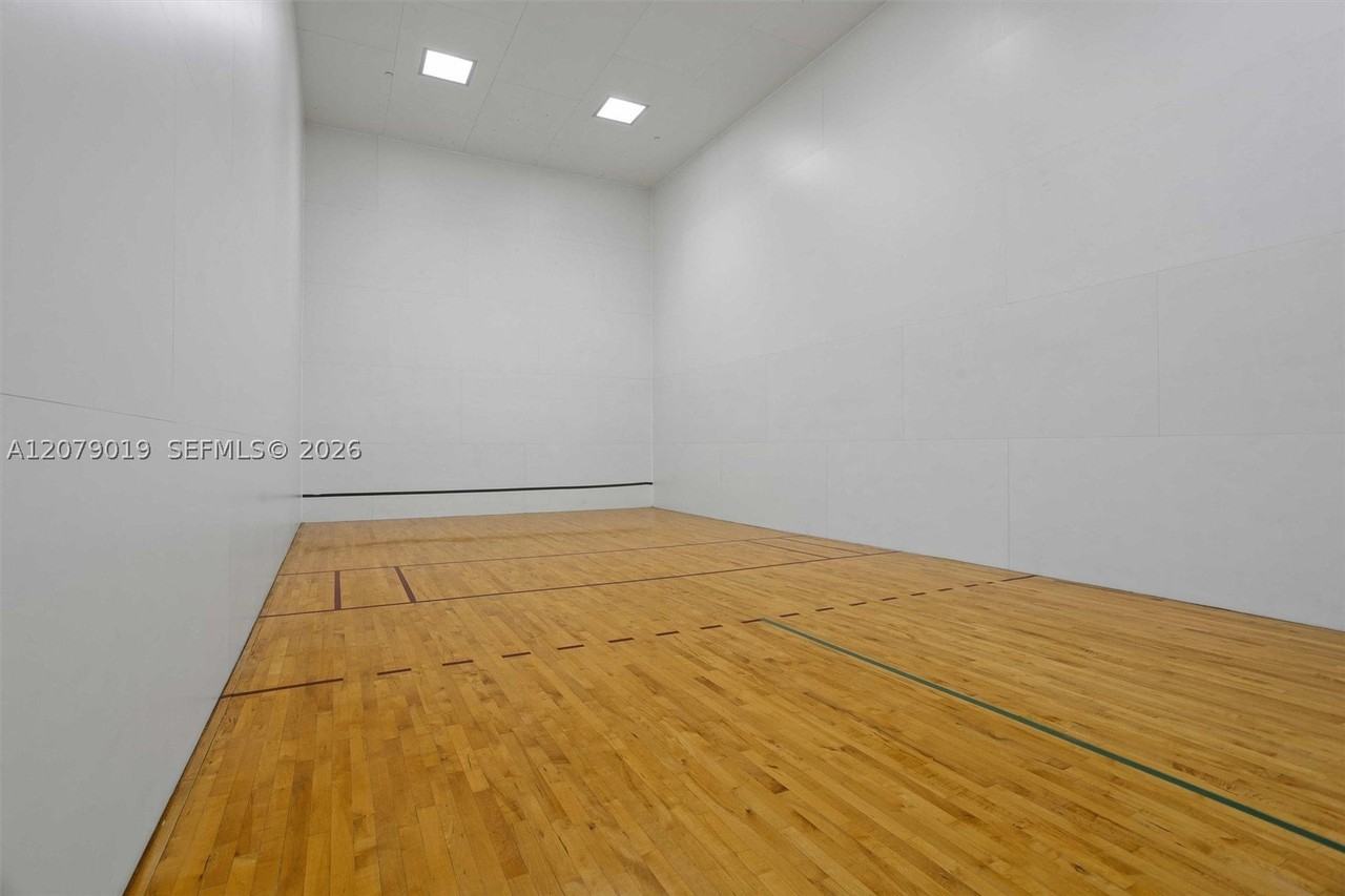 801 Brickell Key Blvd #1204 - Photo 5 of 29