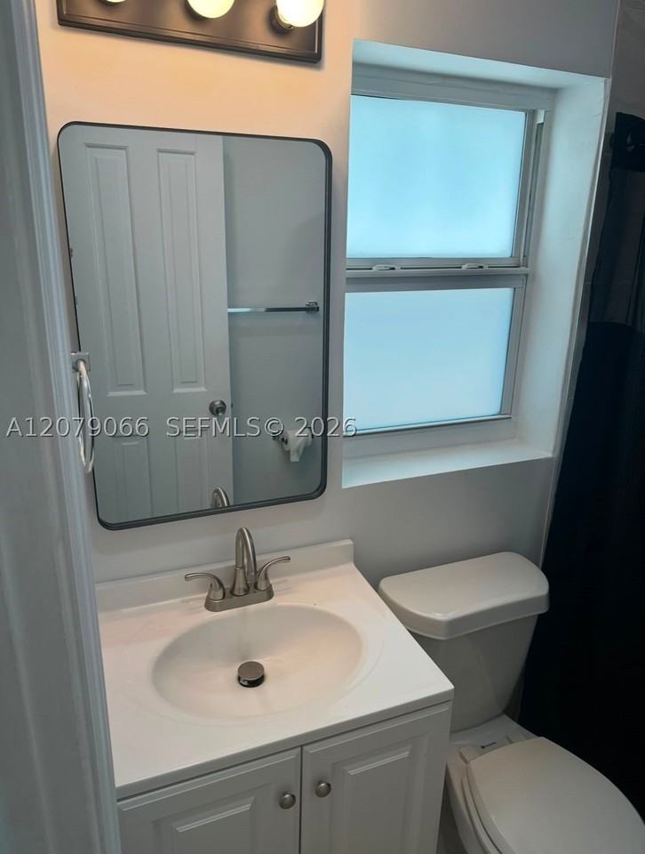 2024 Ne 26th St #3 - Photo 7 of 13