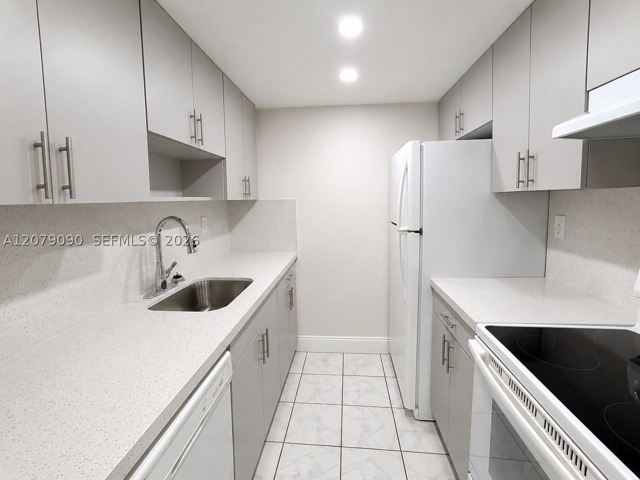 7500 Sw 59th Pl #106 - Photo 2 of 6