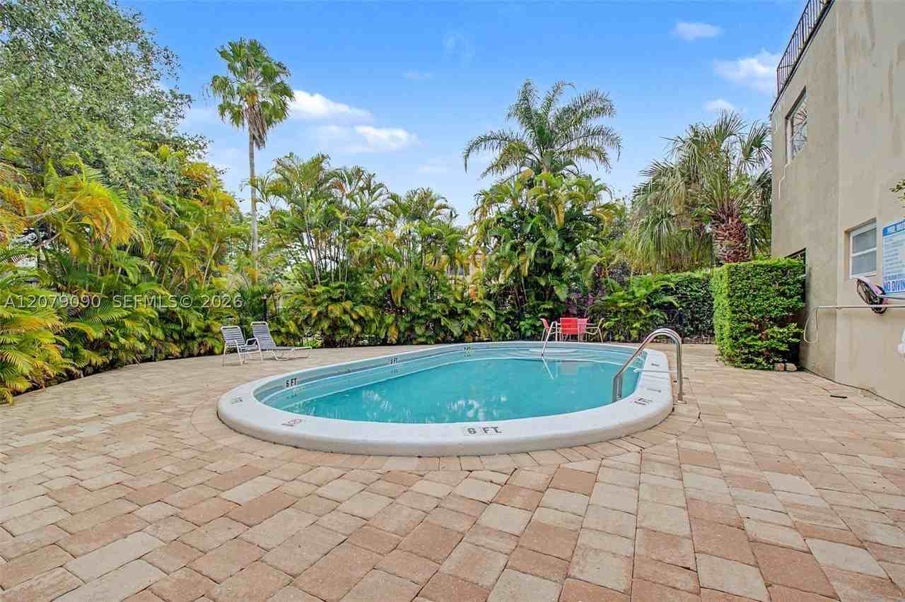 7500 Sw 59th Pl #106 - Photo 6 of 6