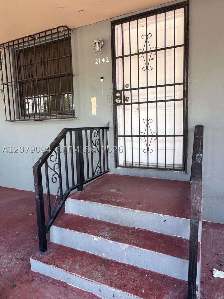 2140 Nw 1st Ter #A - Photo 4 of 20