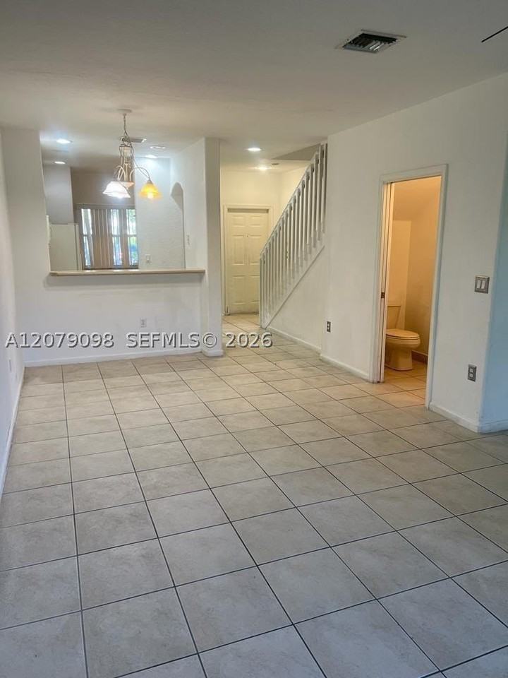 8382 Sw 29th St #104 - Photo 5 of 11