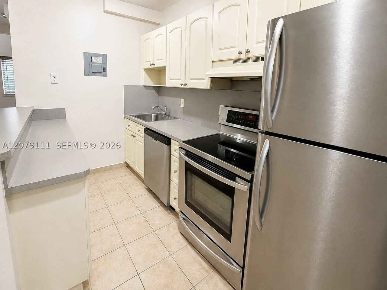 3031 Sw 27th Ave #2 - Photo 2 of 5