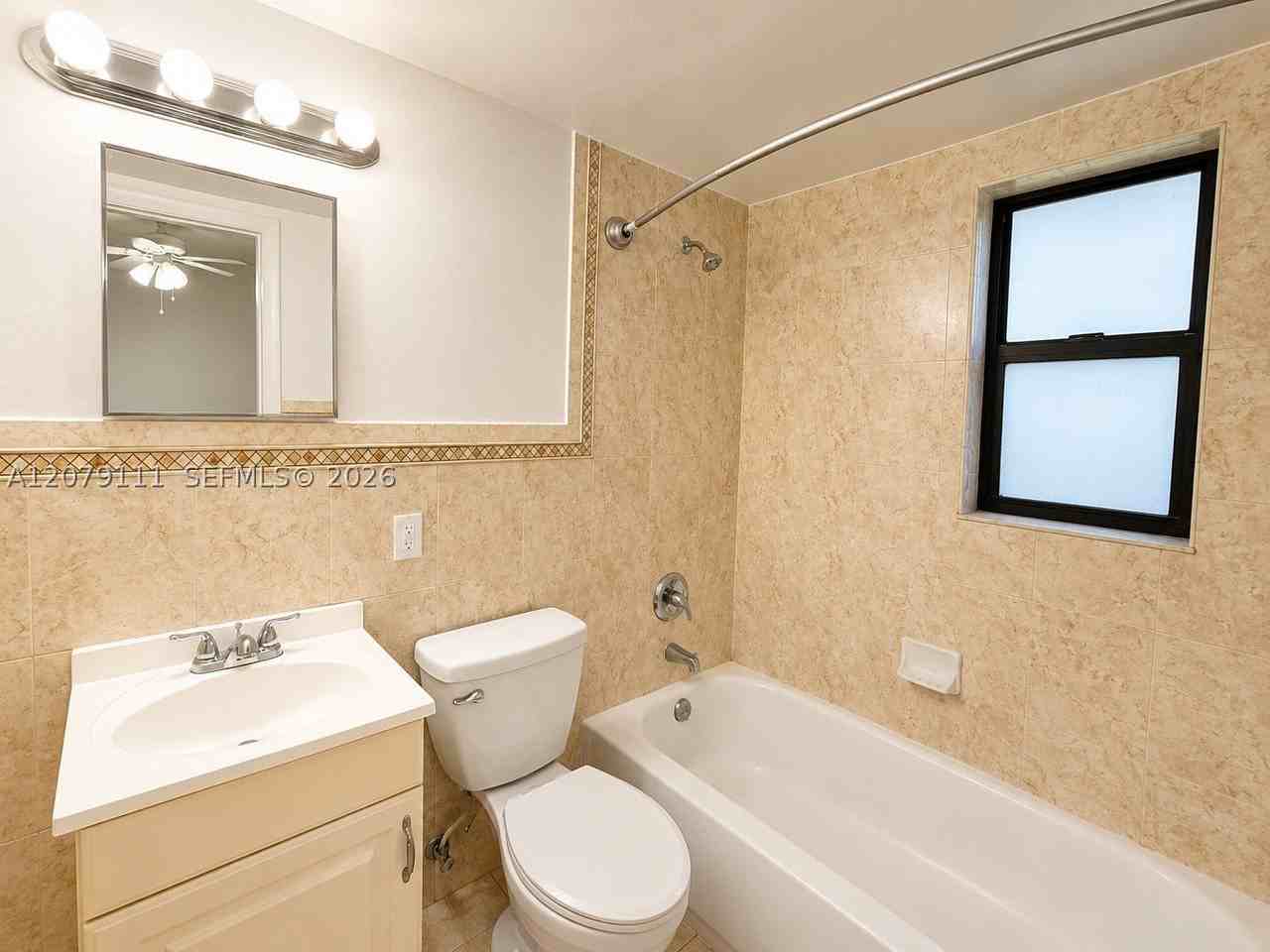 3031 Sw 27th Ave #2 - Photo 4 of 5