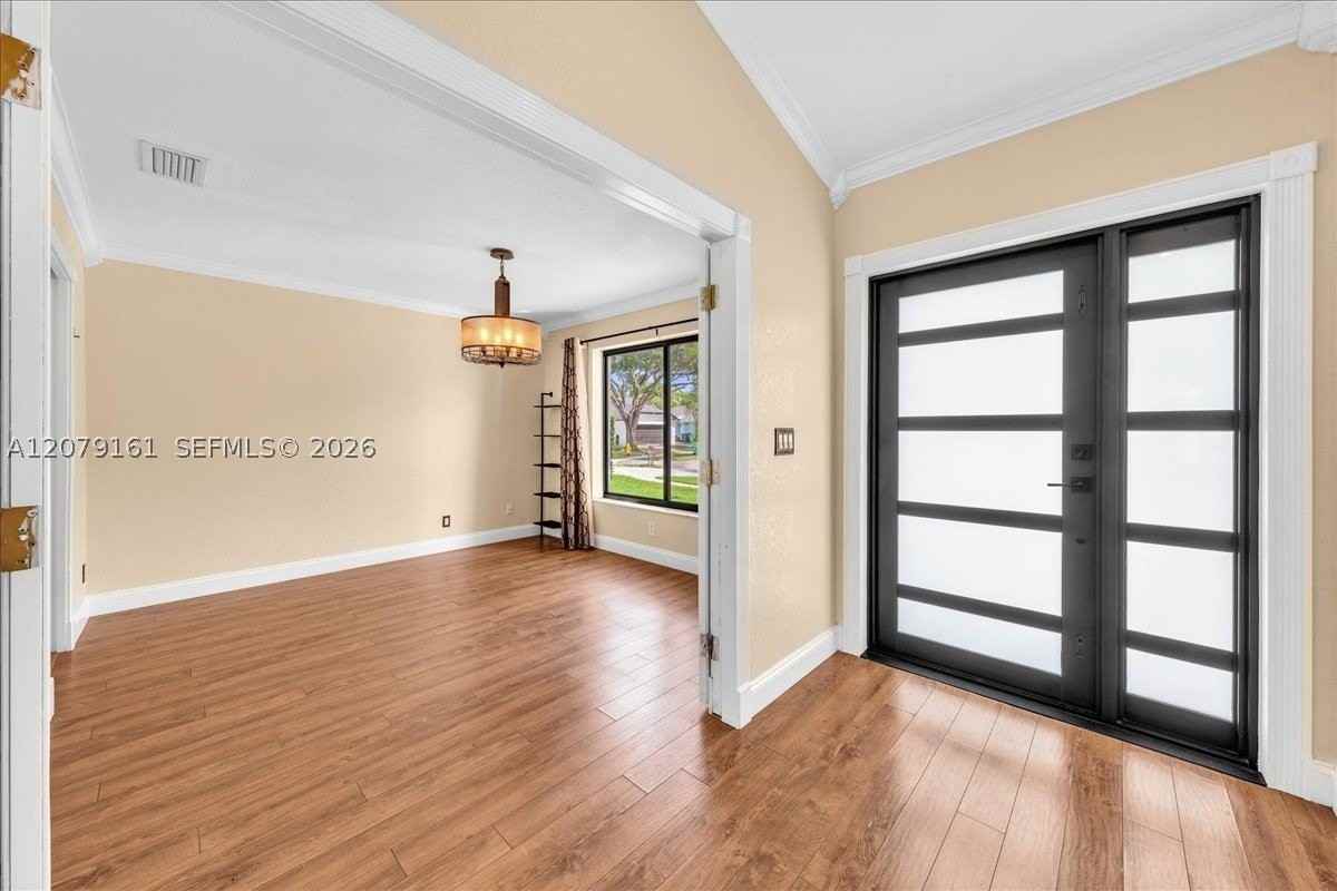 15056 Sw 10th St - Photo 6 of 50