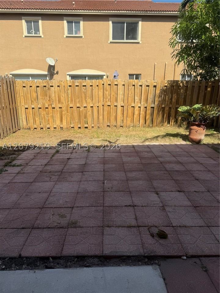 21467 Sw 86th Pl - Photo 5 of 12