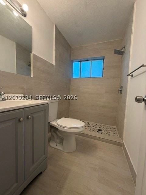 805 Ne 134th St #B - Photo 6 of 26