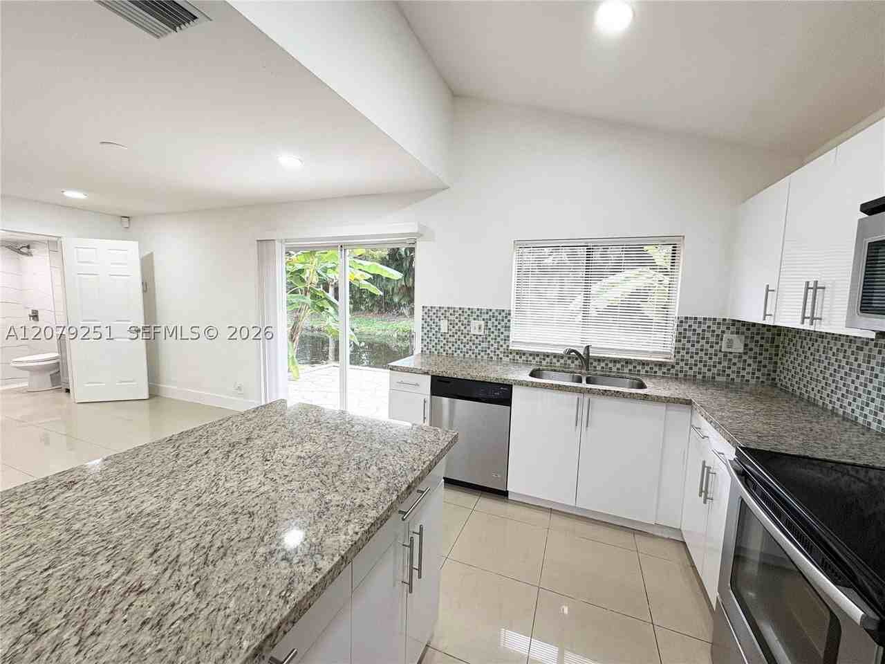 720 Nw 132nd Ter - Photo 7 of 43
