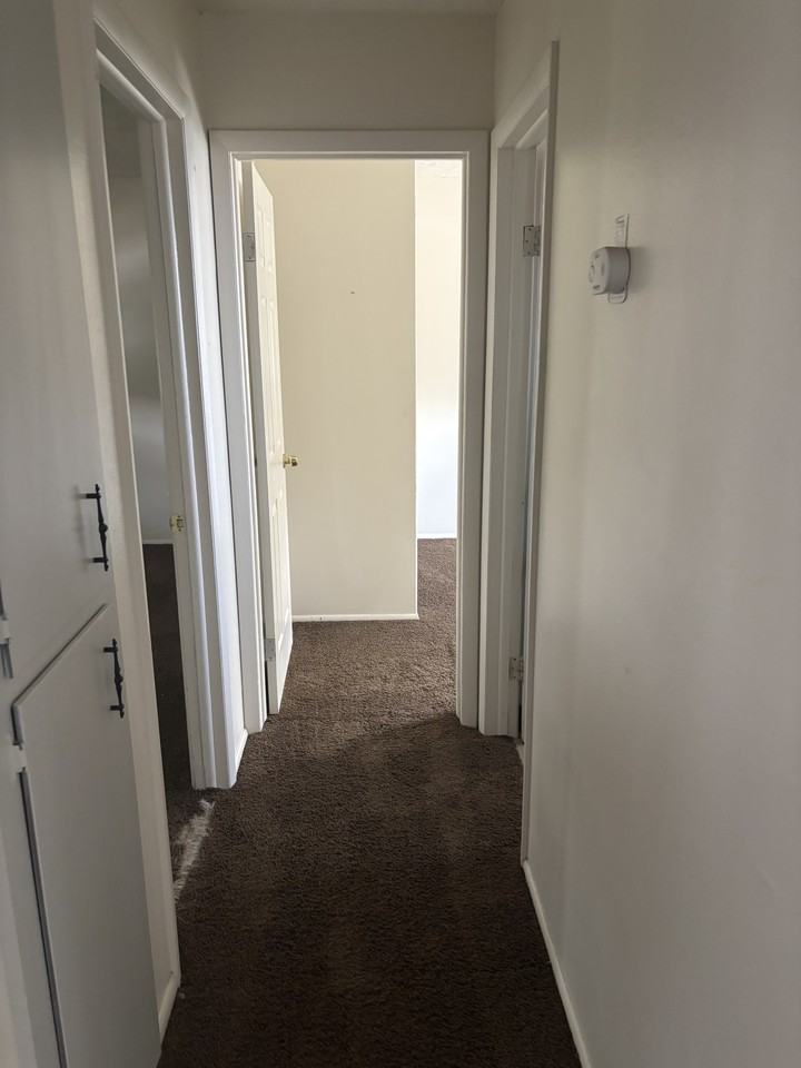 1286 Blaine Ave #1 - Photo 7 of 13