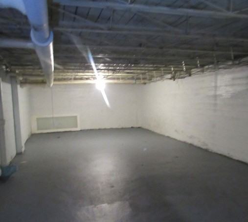 3808 W Burleigh St #3808 - Photo 3 of 4