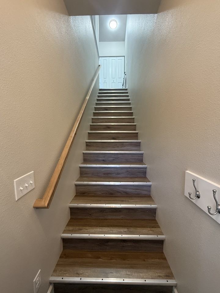 5930 N Shady Grove Ln #1 - Photo 3 of 14