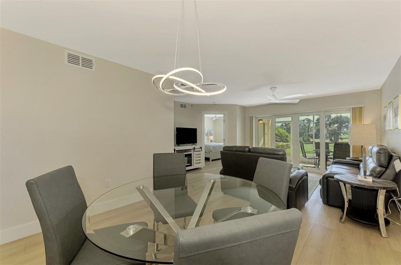 917 Wexford Blvd #917 - Photo 7 of 50