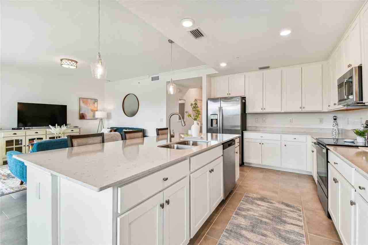 18114 Gawthrop Dr #106 - Photo 6 of 50
