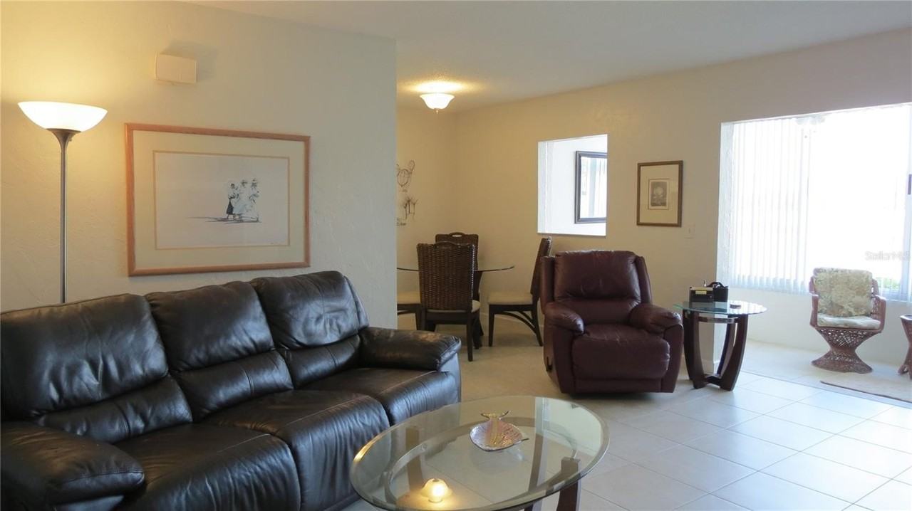7193 W Country Club Dr N #138 - Photo 5 of 23